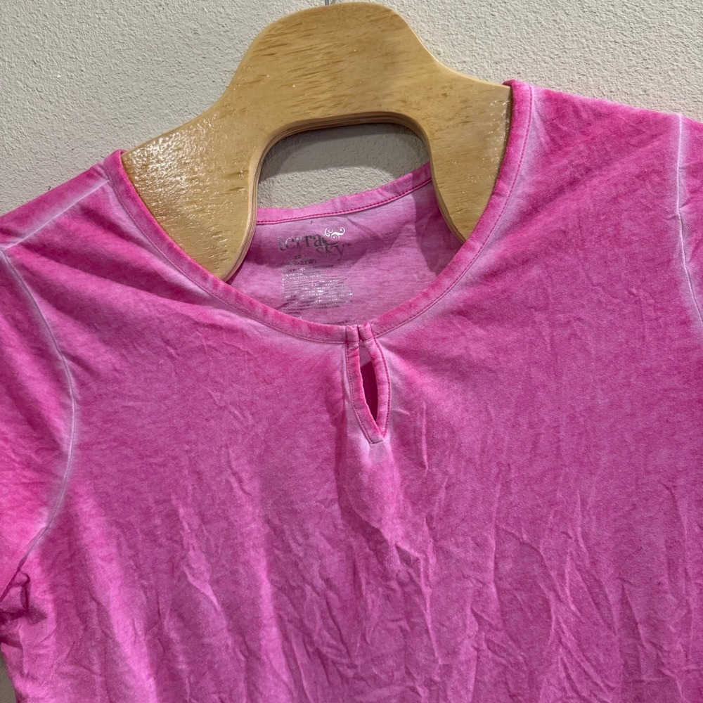 Terra & Sky Womens‎ 2X Pink Short Sleeve Top Keyhole T-Shirt Plus Size